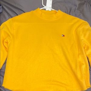 Bright long sleeve